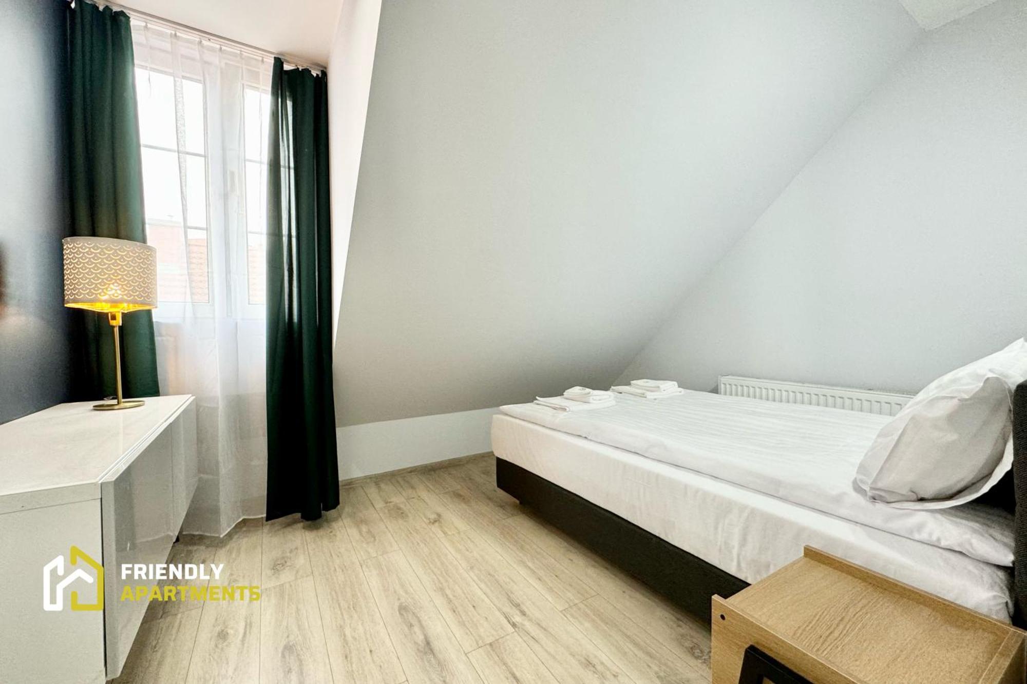Kramarska Residence - Old Market Square By Friendly Apartments Poznan Bagian luar foto