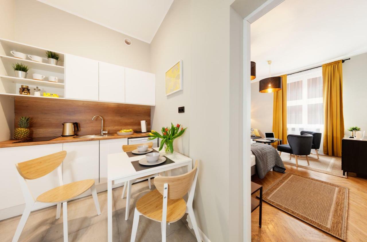 Kramarska Residence - Old Market Square By Friendly Apartments Poznan Bagian luar foto